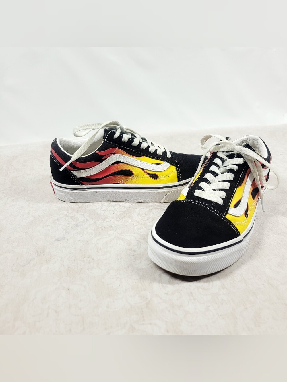 Old Skool Vans Flame Out Black Suede Women's Size 7, Men's 5.5